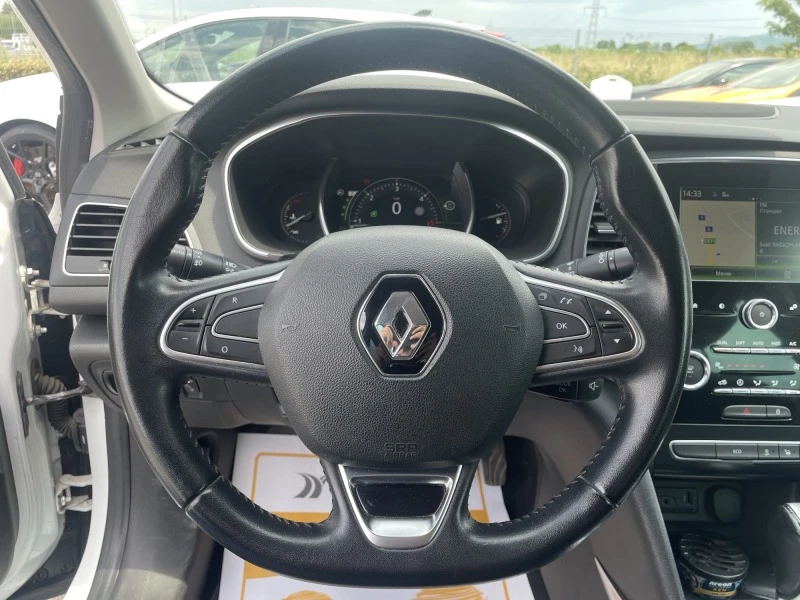 Renault Megane 1.5dCi, 110к.с, снимка 9 - Автомобили и джипове - 46481612