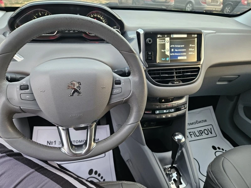 Peugeot 208 1.6 I.. AUTOMATIC , снимка 13 - Автомобили и джипове - 47699153