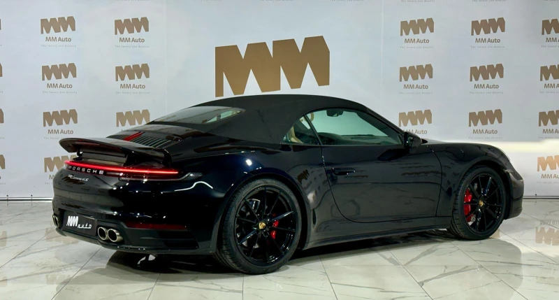 Porsche 911 Carrera 4S* Cabrio* BOSE* Matrix, снимка 2 - Автомобили и джипове - 49931513