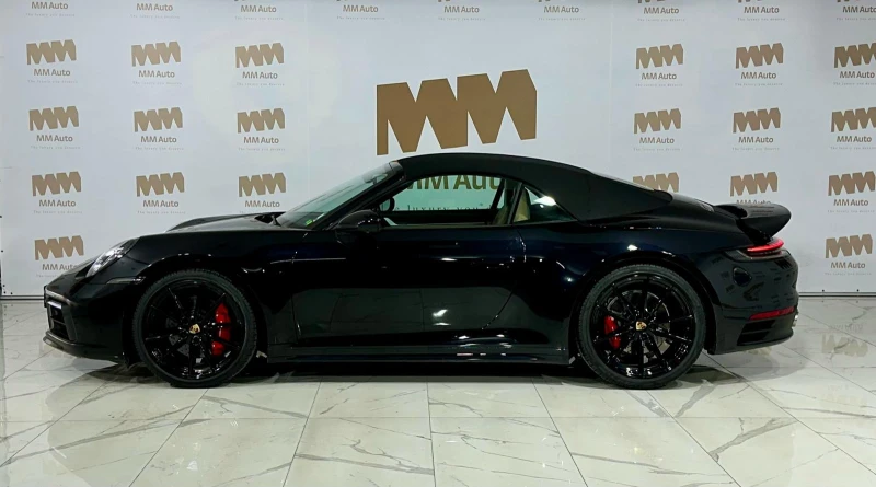 Porsche 911 Carrera 4S* Cabrio* BOSE* Matrix, снимка 3 - Автомобили и джипове - 49931513