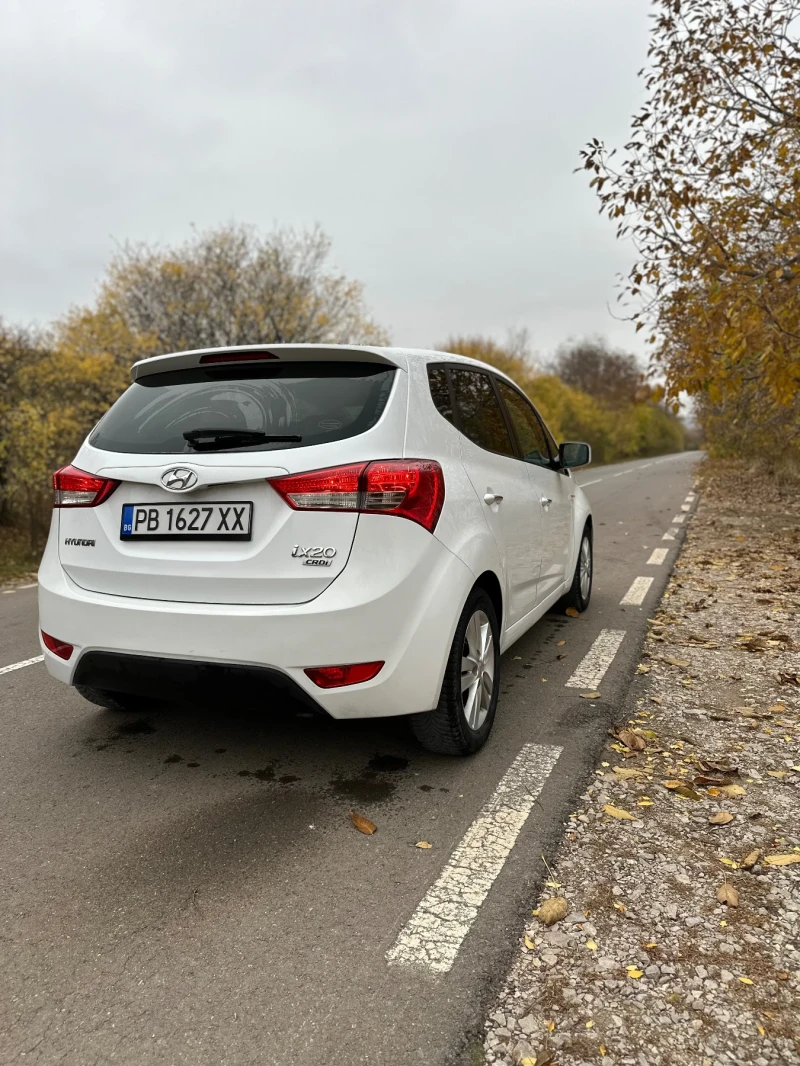 Hyundai Ix20, снимка 2 - Автомобили и джипове - 52230202