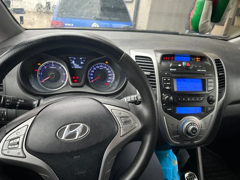 Hyundai Ix20, снимка 4 - Автомобили и джипове - 52230202