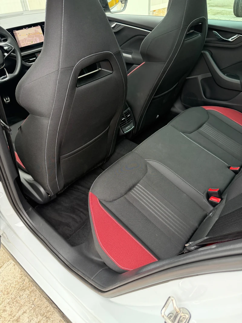 Skoda Scala 1.5 Monte Carlo\DSG\Pano, снимка 12 - Автомобили и джипове - 52087502