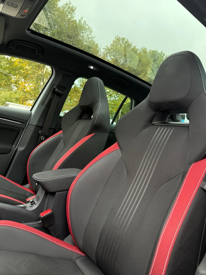 Skoda Scala 1.5 Monte Carlo\DSG\Pano, снимка 11 - Автомобили и джипове - 52087502