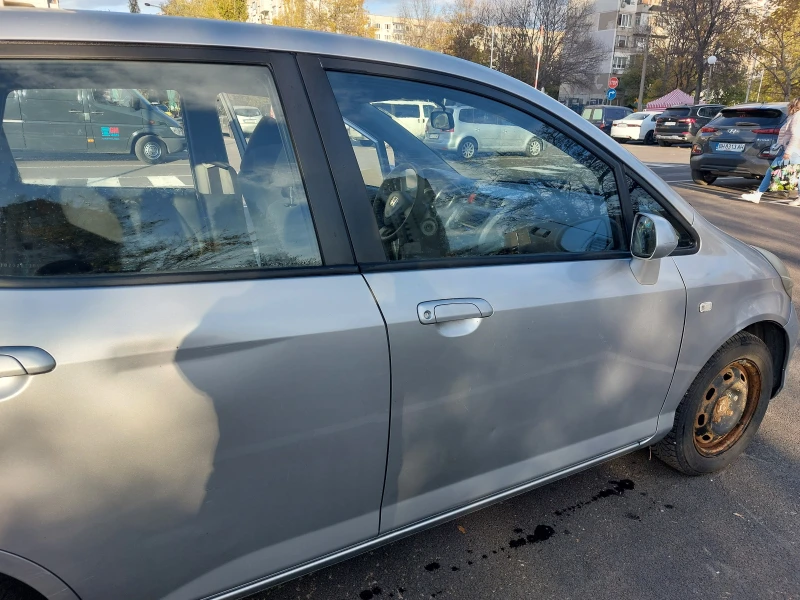 Honda Jazz, снимка 9 - Автомобили и джипове - 52304397