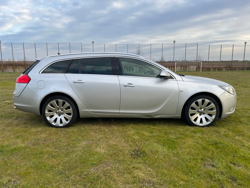 Opel Insignia 2.0i Turbo, снимка 3 - Автомобили и джипове - 52969674