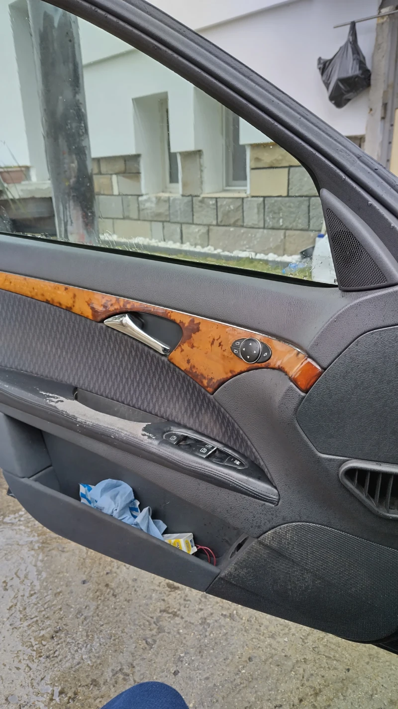 Mercedes-Benz E 270 W211 E270, снимка 7 - Автомобили и джипове - 53271795