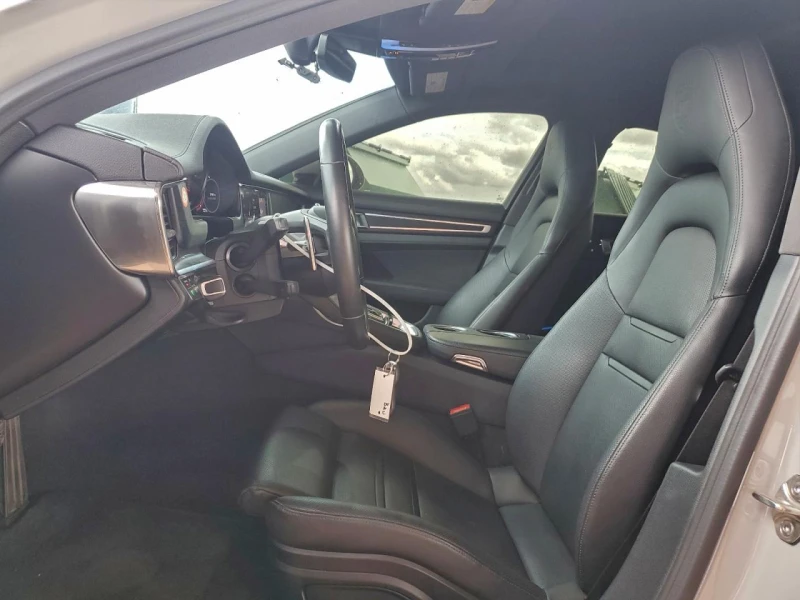 Porsche Panamera * Възможност за Лизинг* , снимка 7 - Автомобили и джипове - 53329009