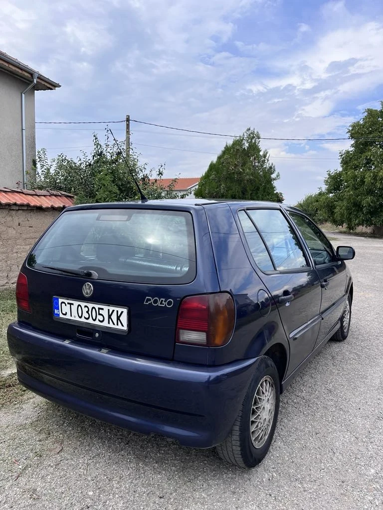 VW Polo 1.4 бензин, снимка 5 - Автомобили и джипове - 47619271