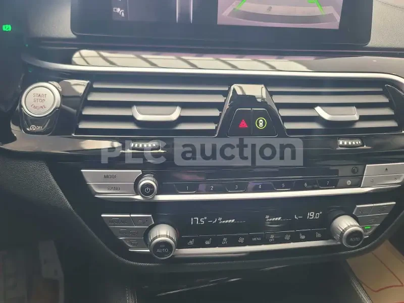 BMW 530 xDrive /DIST/ ���������/ FULL/ ������� ��������� | Mobile.bg � ����������� 8