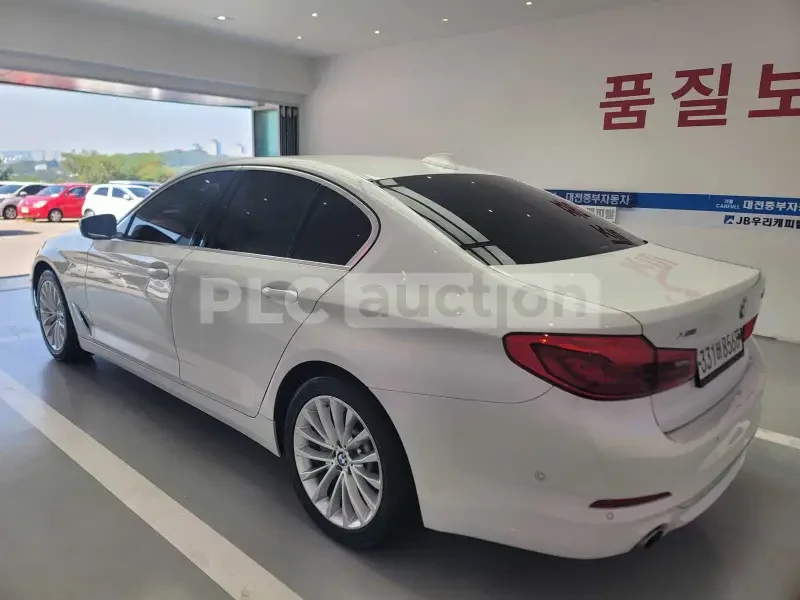 BMW 530 xDrive /DIST/ ���������/ FULL/ ������� ��������� | Mobile.bg � ����������� 2