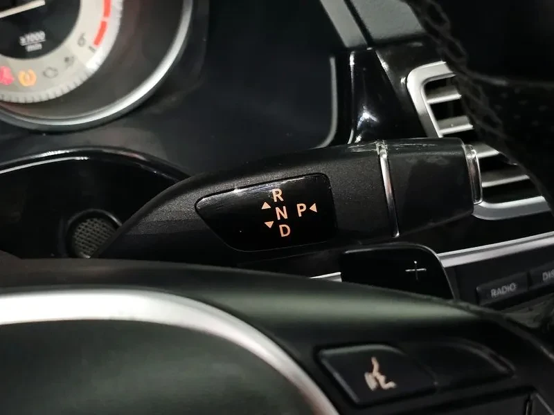 Mercedes-Benz E 220 W212 Avantgarde, снимка 14 - Автомобили и джипове - 55119920