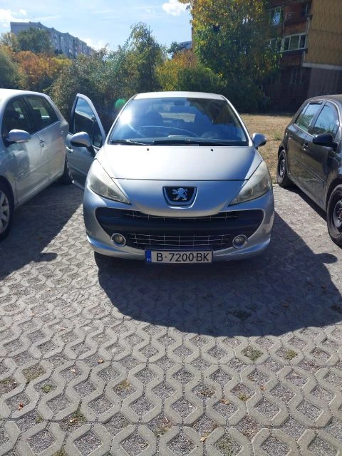 Peugeot 207, снимка 16 - Автомобили и джипове - 56446396
