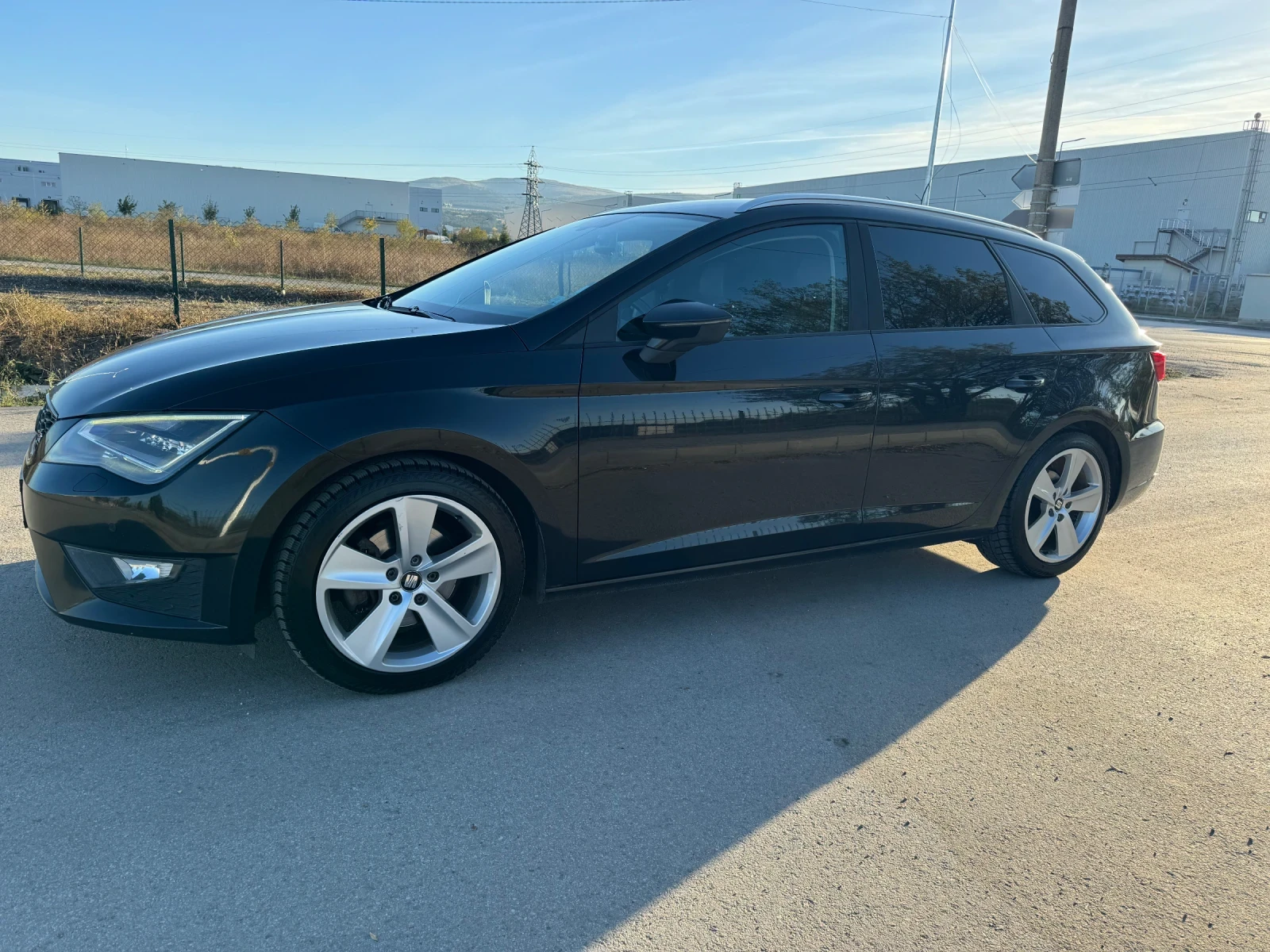 Seat Leon FR 2.0 TDI -150k - изображение 5