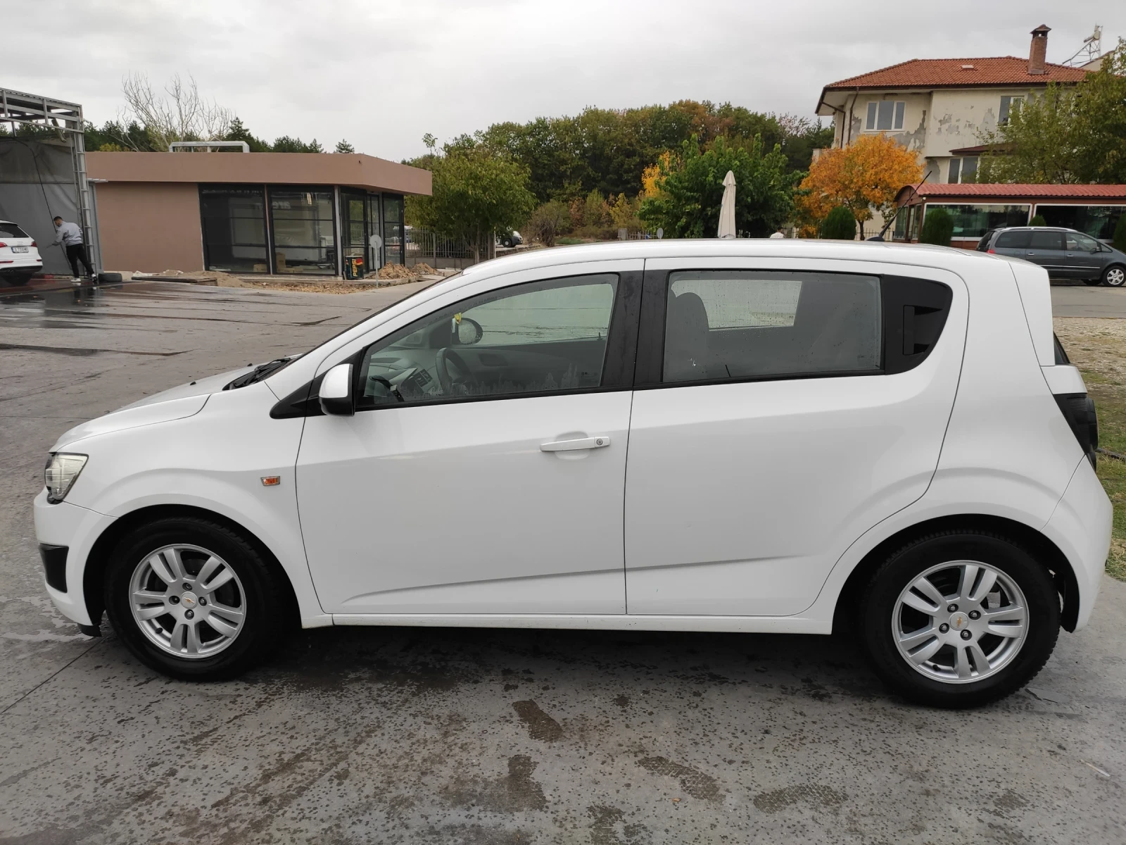 Chevrolet Aveo  - изображение 2