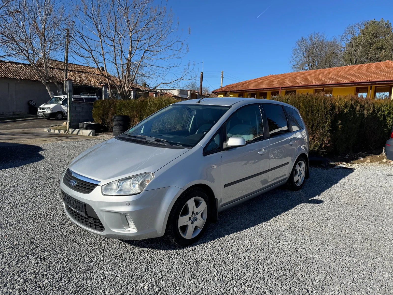 Ford C-max 2.0 автомобила е като чисто нов!!!! - [1] 