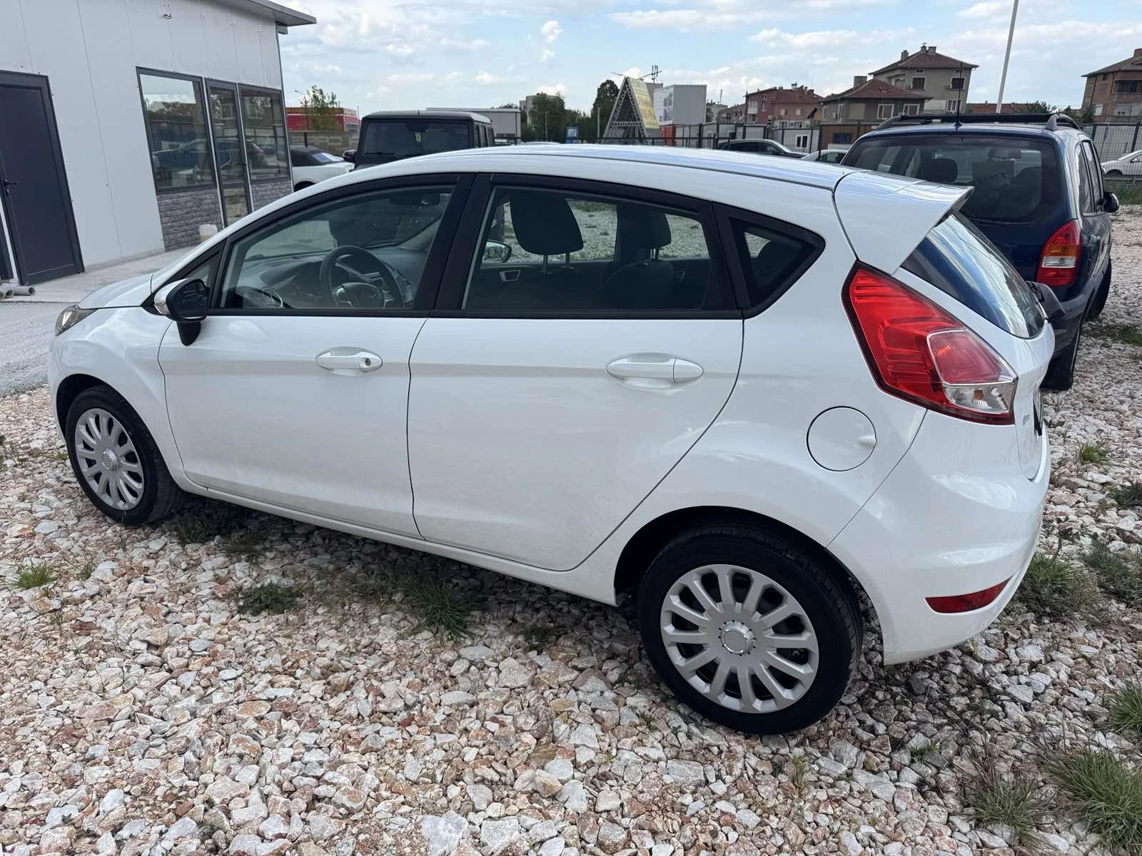 Ford Fiesta 1.6i avtomat - изображение 4