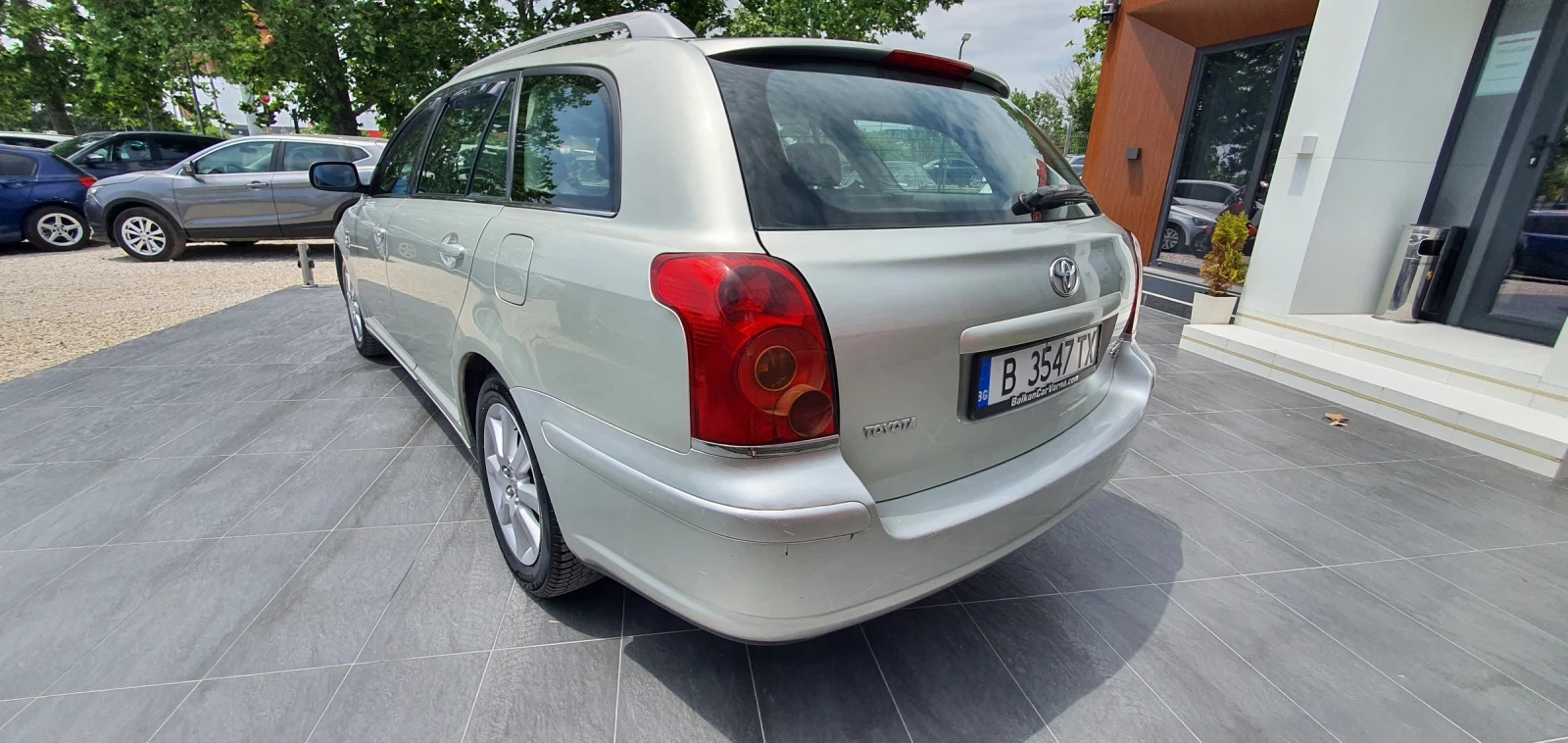 Toyota Avensis 2.0 D4D SW Регистриран - изображение 8