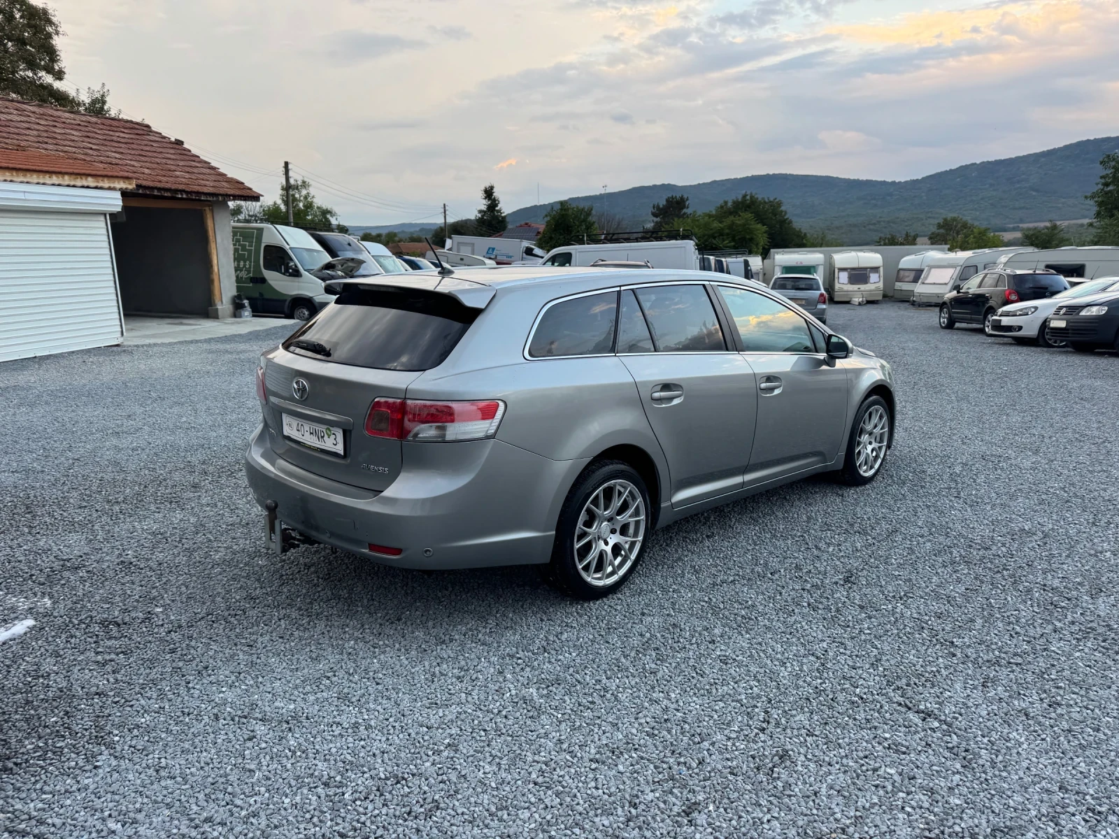 Toyota Avensis 2.0 D4D - изображение 5