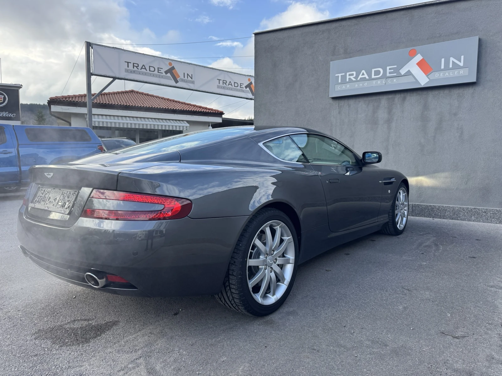 Aston Martin Db9 COUPE 6.0L V12 - изображение 4