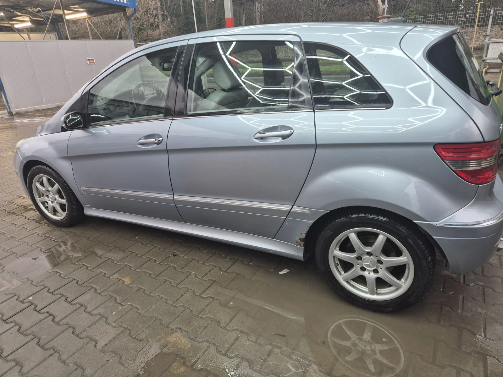 Mercedes-Benz B 200, снимка 10 - Автомобили и джипове - 54345441