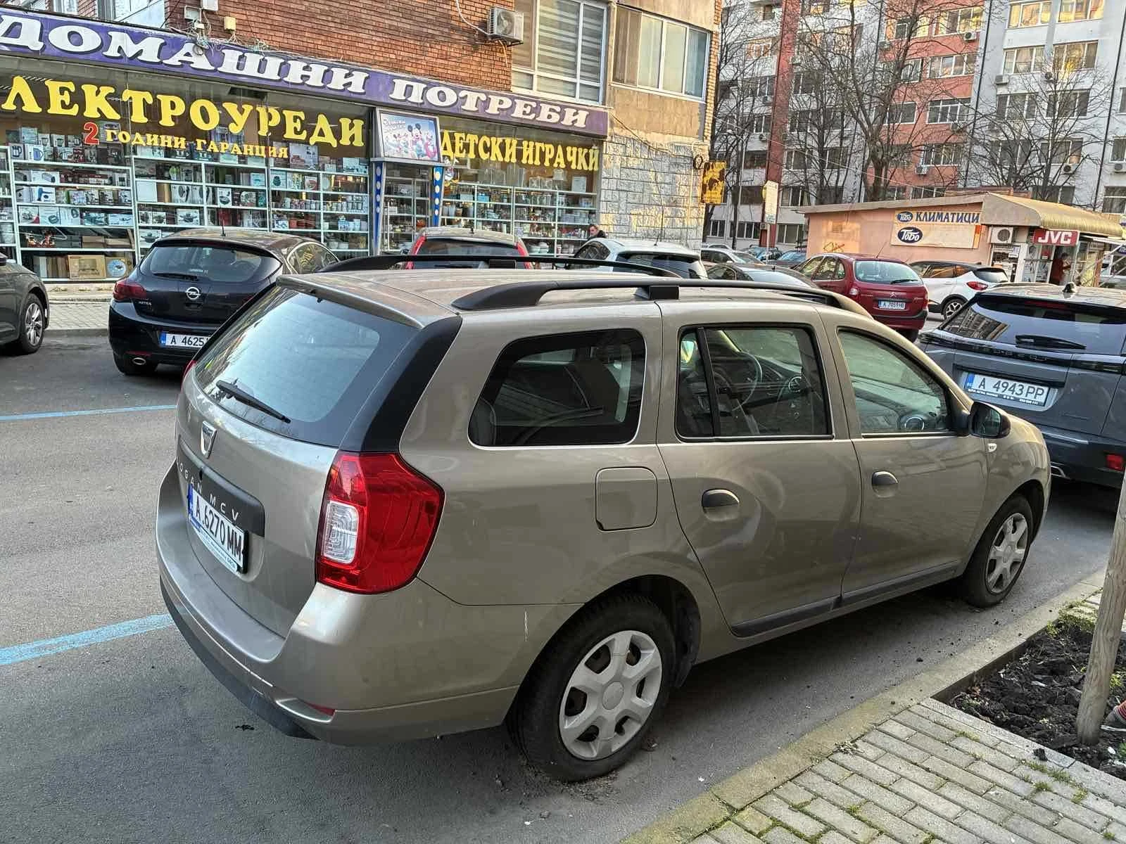 Dacia Logan MCV (комби), 2014 г., бензин 1.2   75 к.с., Euro5, снимка 2 - Автомобили и джипове - 54006455
