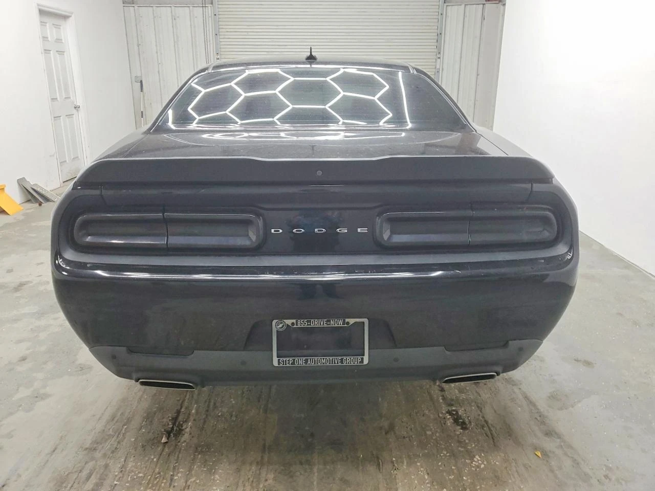 Dodge Challenger SXT, снимка 6 - Автомобили и джипове - 54024604