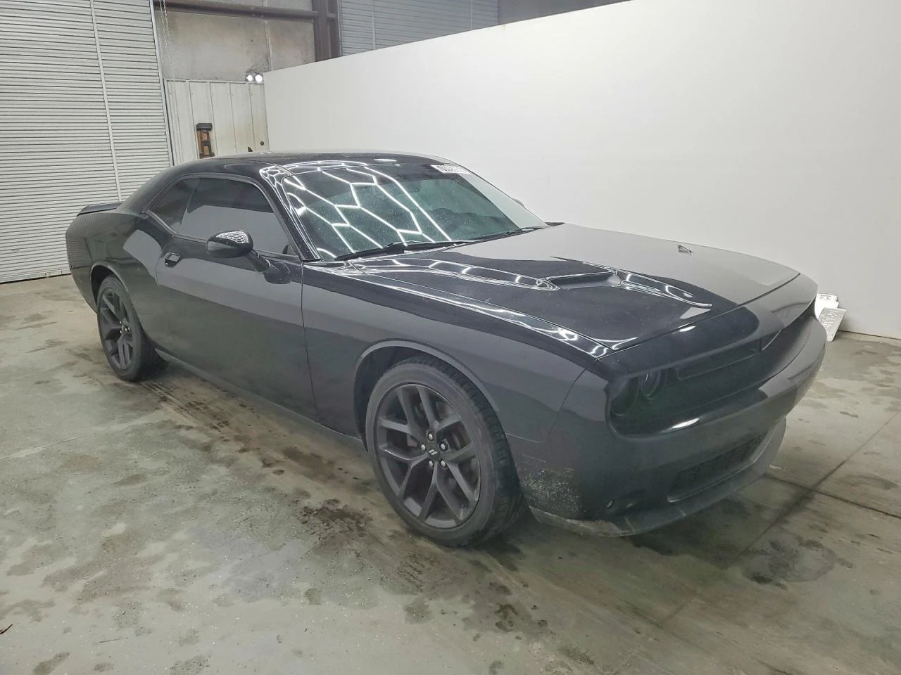 Dodge Challenger SXT, снимка 2 - Автомобили и джипове - 54024604