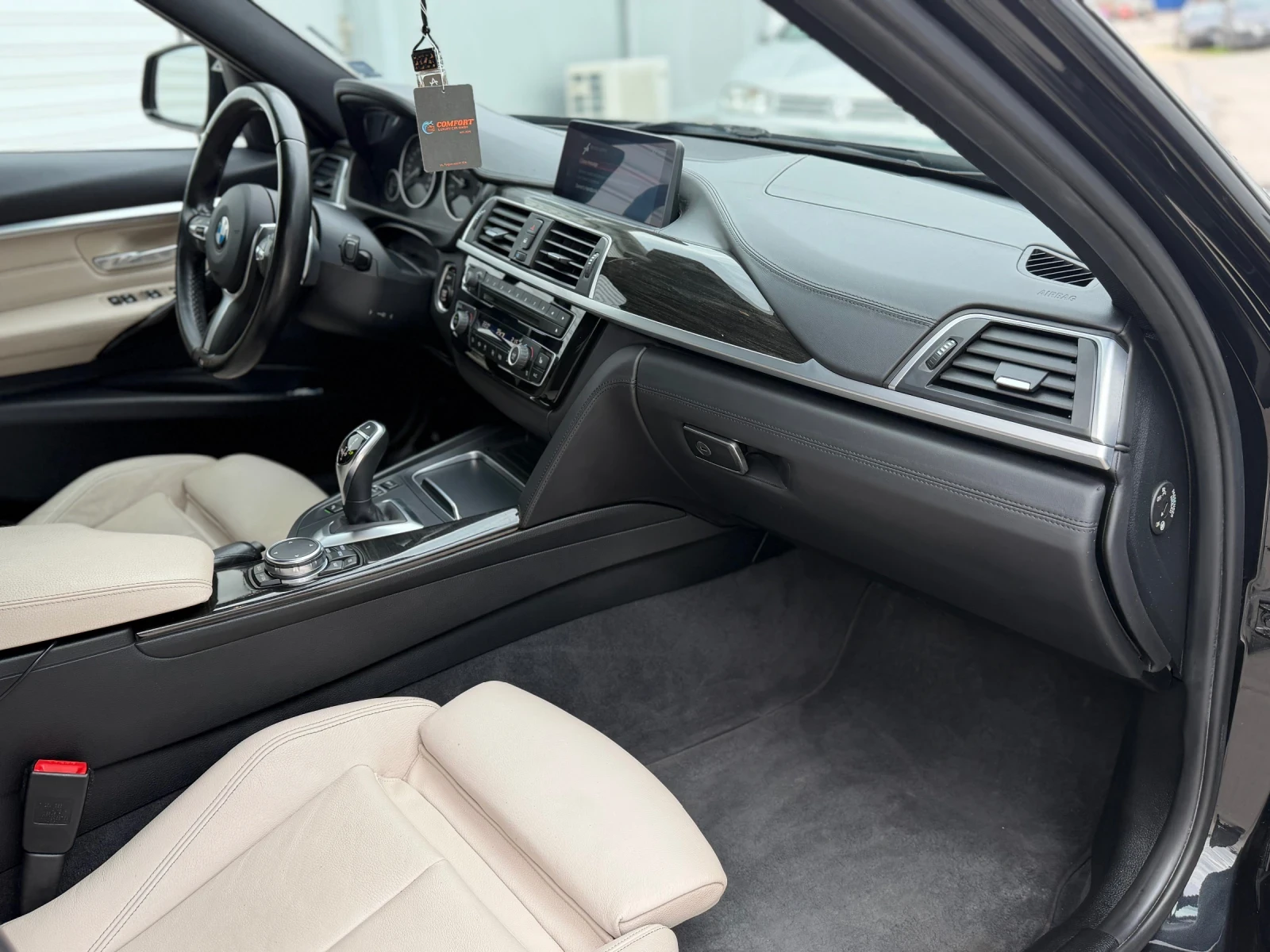 BMW 335 335Xdrive Individual, снимка 17 - Автомобили и джипове - 54057285