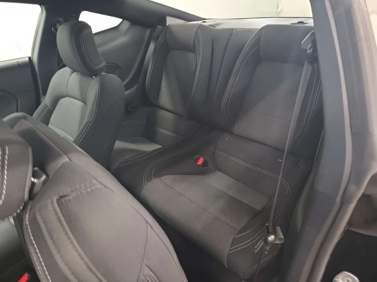 Ford Mustang GT| 2 КЛЮЧА| PANORAMA| CARFAX| , снимка 12 - Автомобили и джипове - 54111350