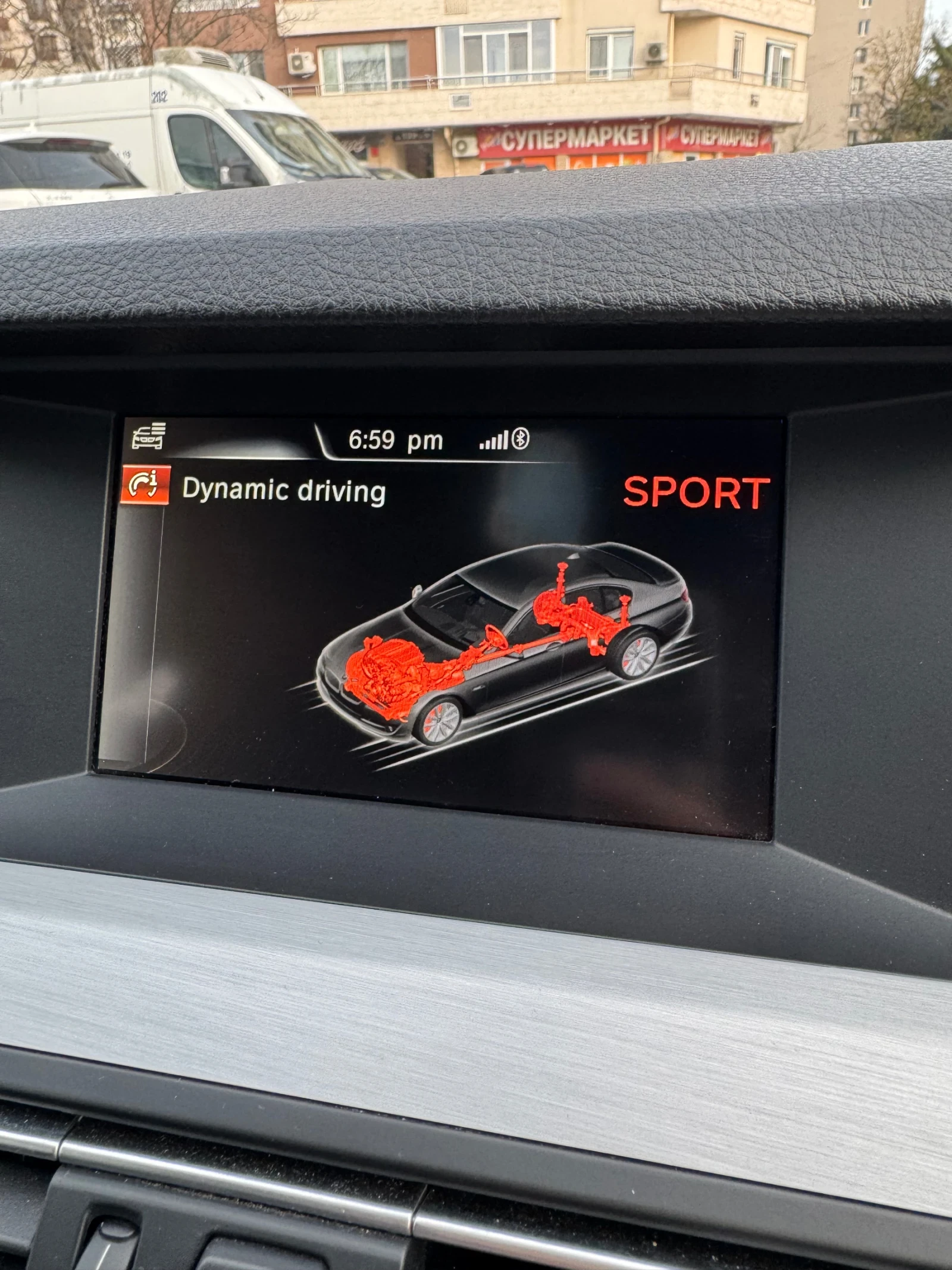 BMW 530 F10 M Пакет, снимка 12 - Автомобили и джипове - 54183438