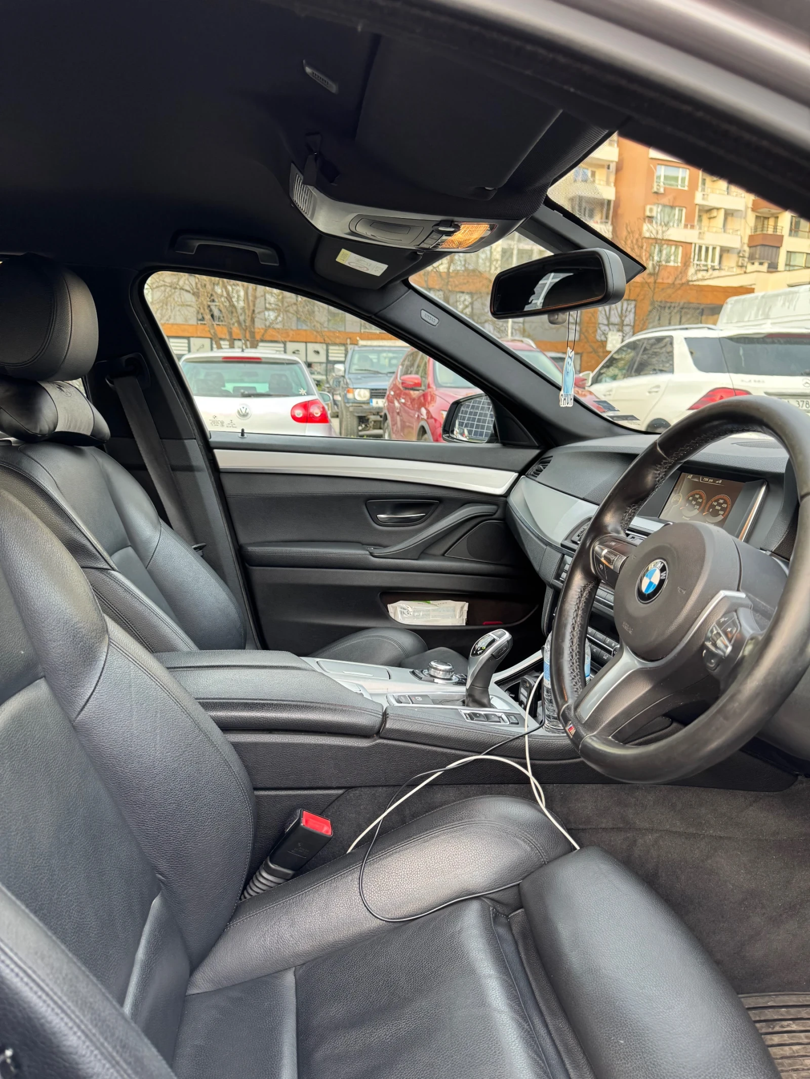 BMW 530 F10 M Пакет, снимка 8 - Автомобили и джипове - 54183438