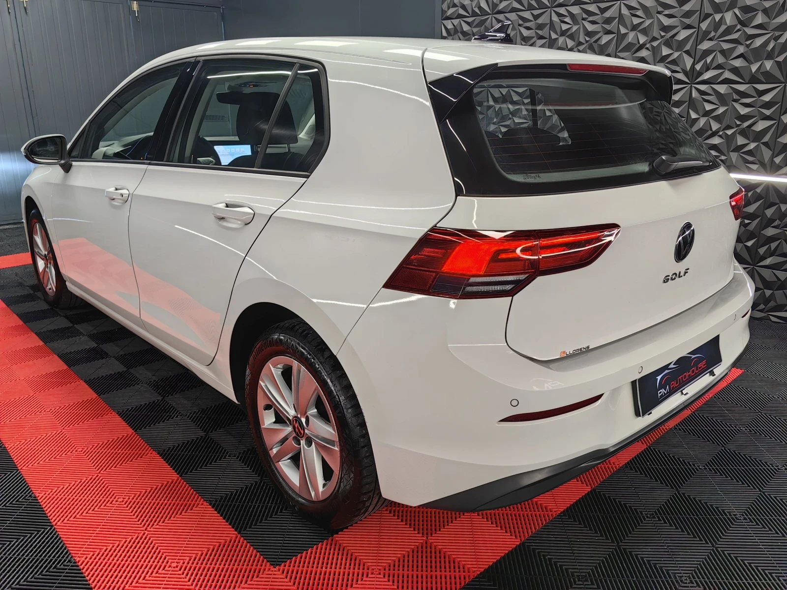 VW Golf 2.0TDI* 116ps* DIGITAL* AUX* NAVI* 171000KM* TOP, снимка 3 - Автомобили и джипове - 54699219