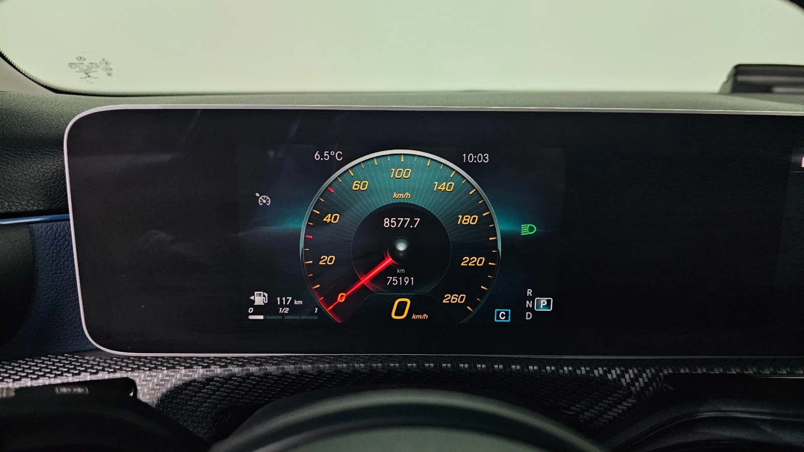Mercedes-Benz A 220 Hatchback, снимка 7 - Автомобили и джипове - 54894319