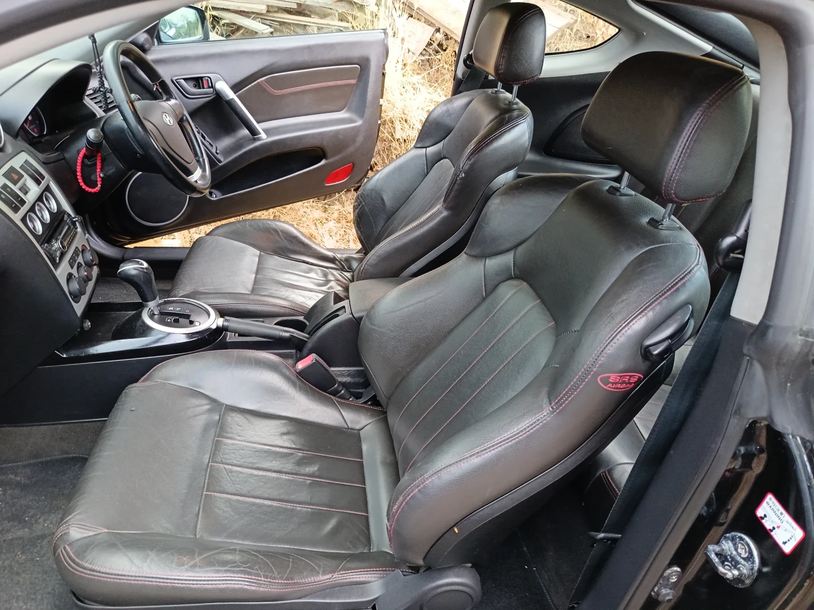 Hyundai Coupe, снимка 4 - Автомобили и джипове - 55404157