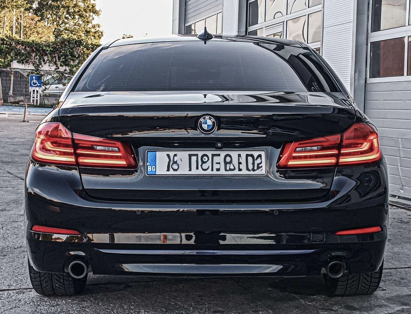 BMW 530E Iperformance , снимка 3 - Автомобили и джипове - 55606078