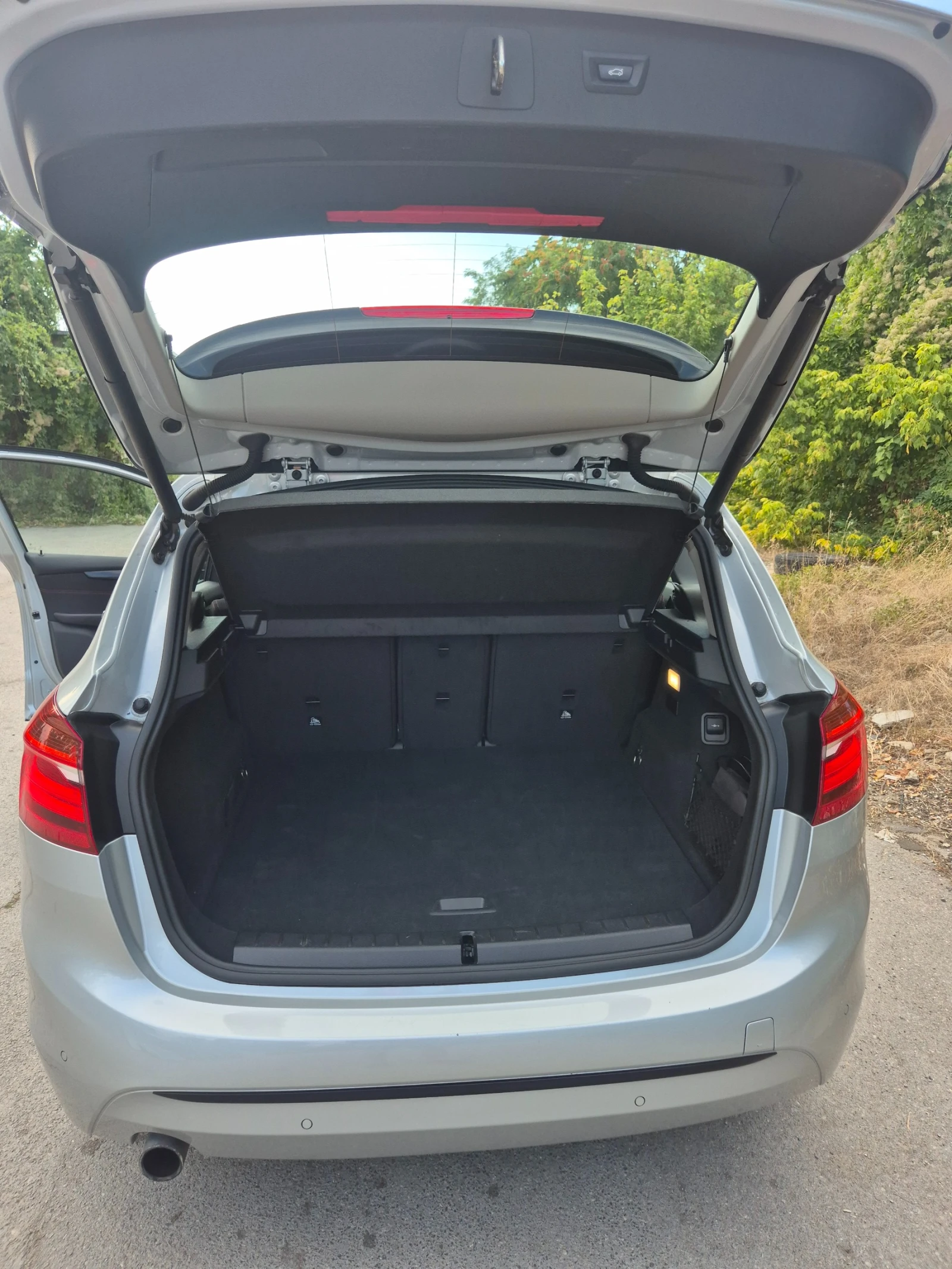 BMW 2 Active Tourer Plug in Hybrid 225XE, снимка 14 - Автомобили и джипове - 55656339