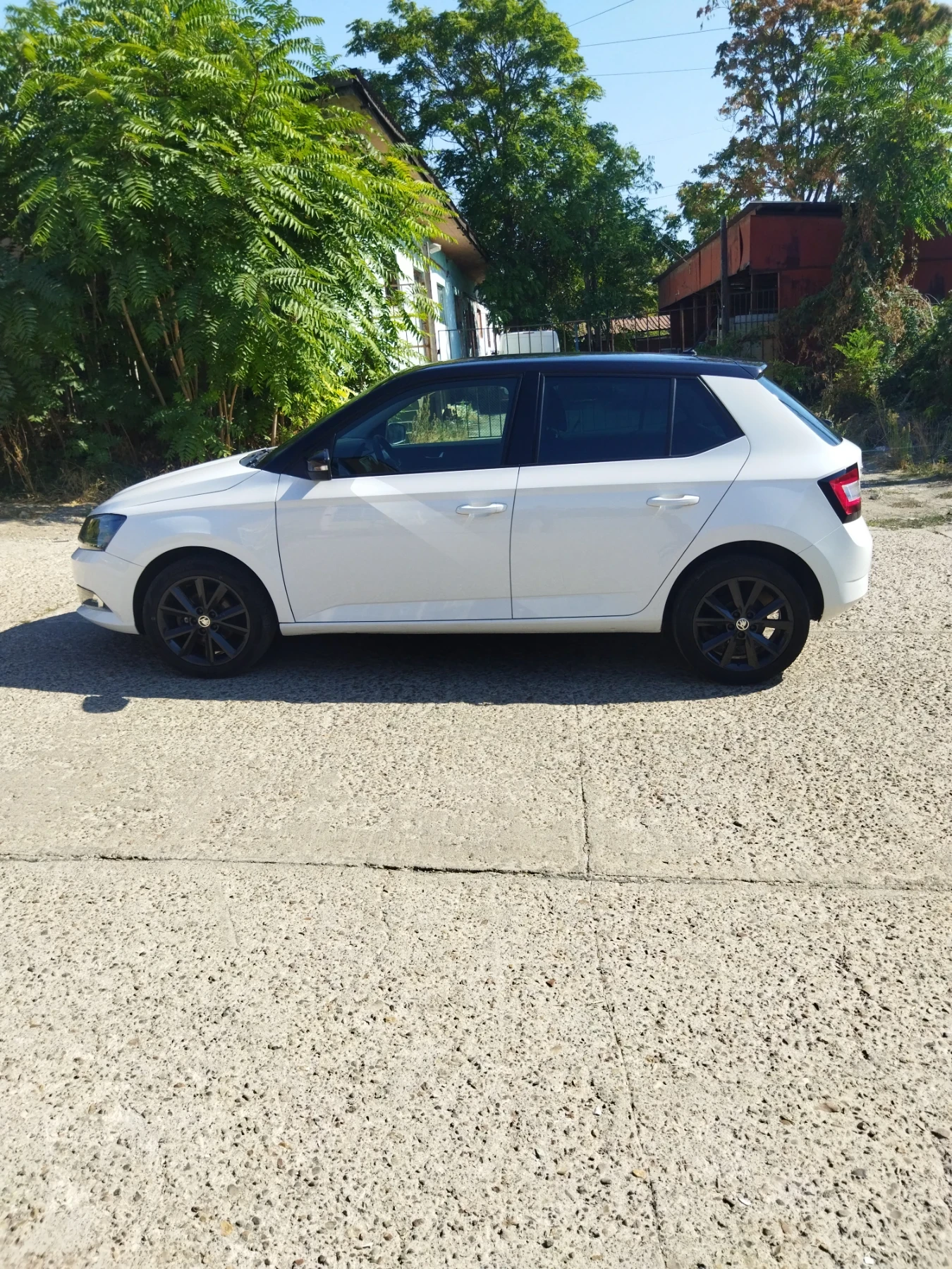 Skoda Fabia Monte carlo, снимка 2 - Автомобили и джипове - 56140150