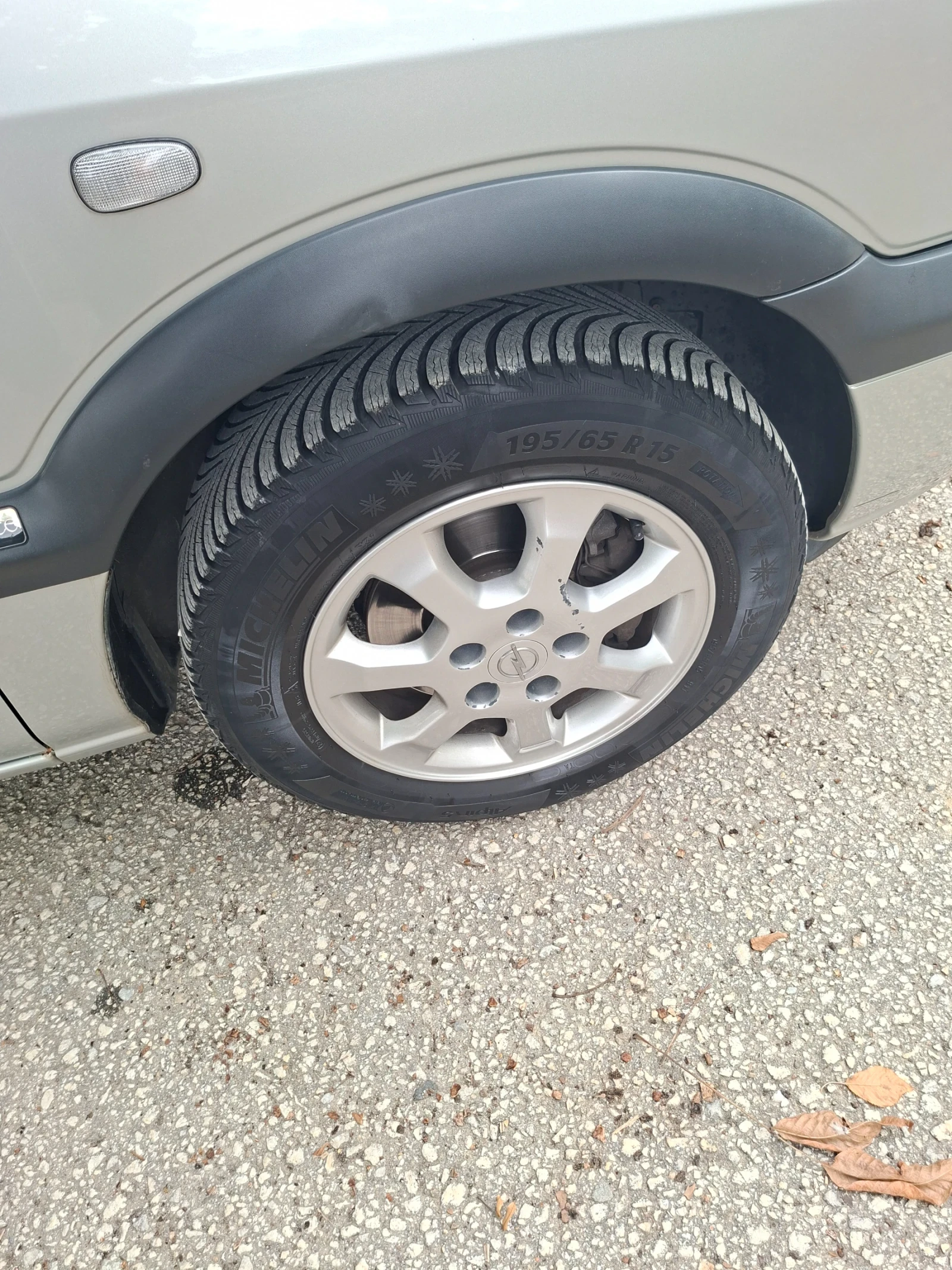 Opel Zafira, снимка 15 - Автомобили и джипове - 56271771