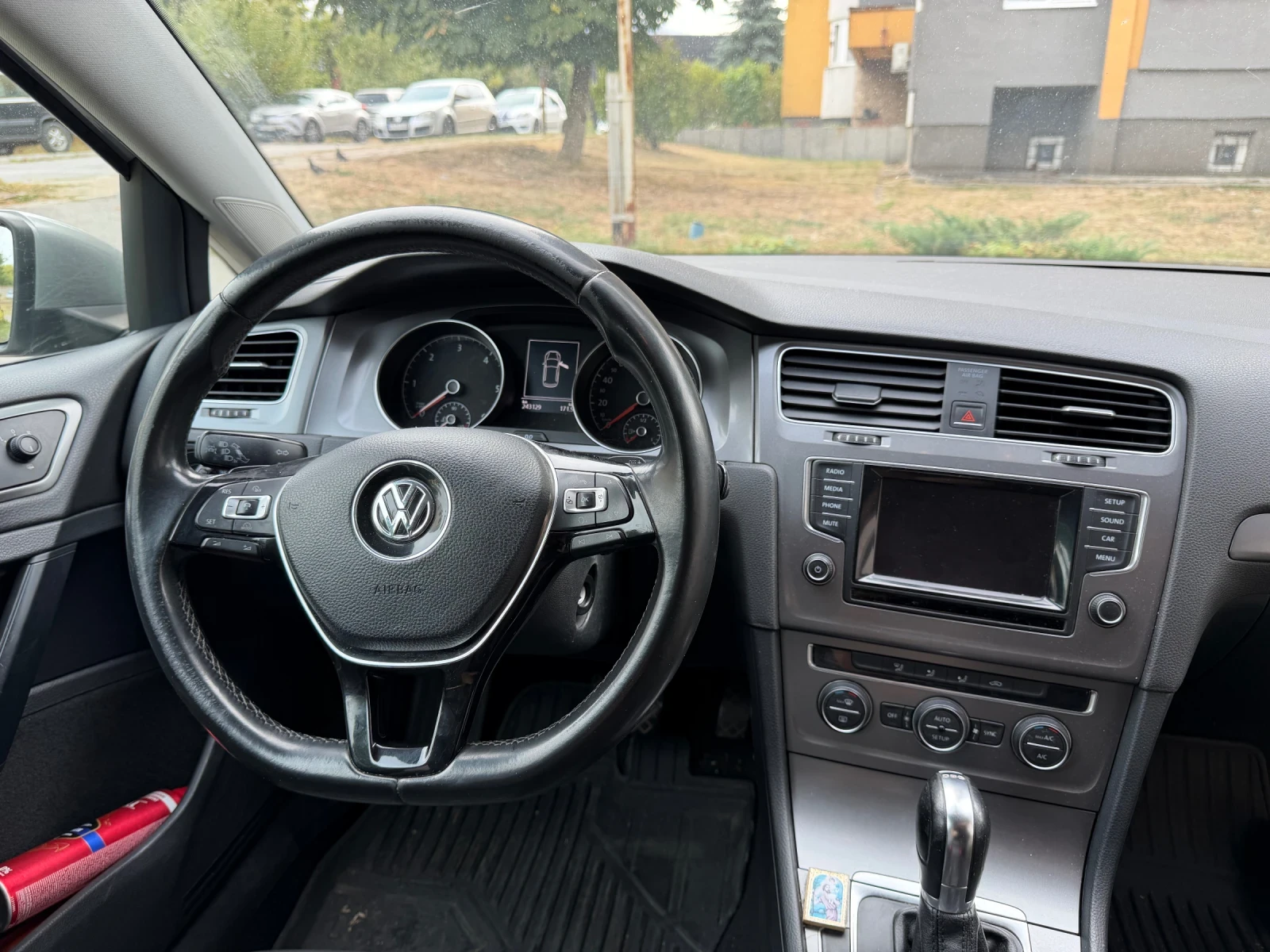 VW Golf, снимка 6 - Автомобили и джипове - 56697940