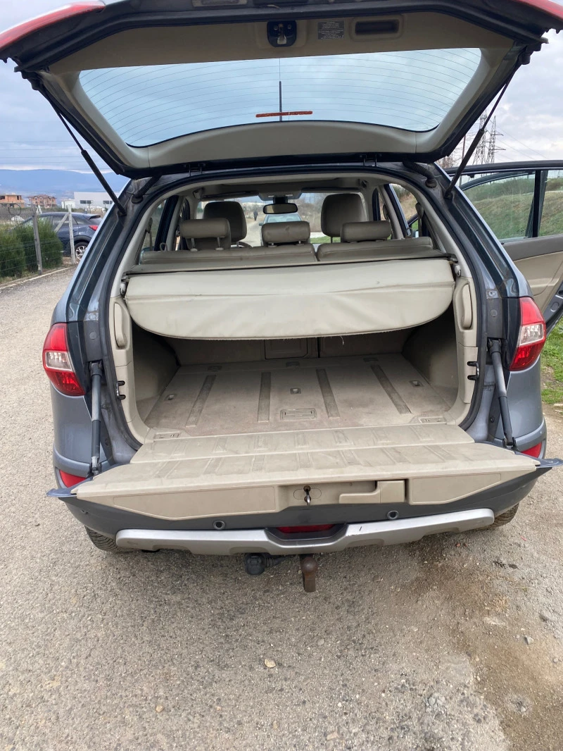 Renault Koleos 2.5 16v, снимка 2 - Автомобили и джипове - 47570101