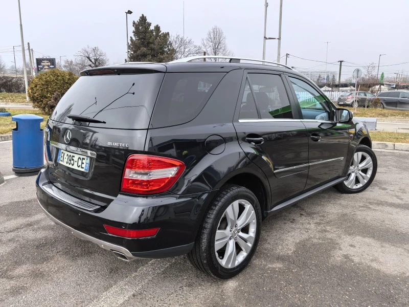 Mercedes-Benz ML 350 CDI Blue TEC EVRO6 4MATIC SPORT Harman Kardon! , снимка 4 - Автомобили и джипове - 48719258