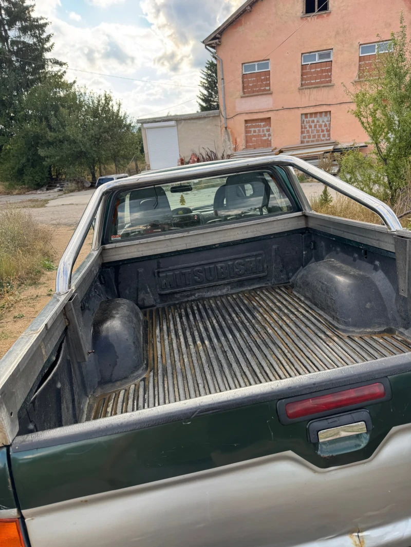 Mitsubishi L200 4x4, снимка 6 - Автомобили и джипове - 52725611