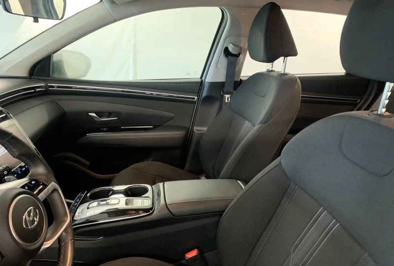 Hyundai Tucson 1.6PHEV/265HP/AWD/NAVI/LED/CAM/CPLAY/ACC/569g, снимка 5 - Автомобили и джипове - 52343381