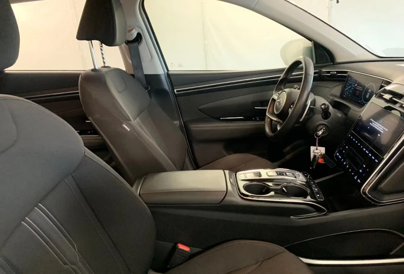 Hyundai Tucson 1.6PHEV/265HP/AWD/NAVI/LED/CAM/CPLAY/ACC/569g, снимка 11 - Автомобили и джипове - 52343381