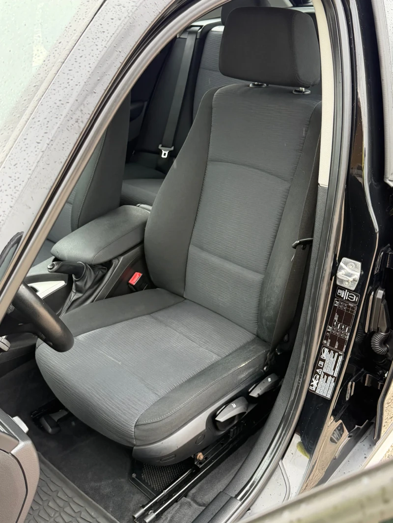 BMW X1 2.0/143кс Сервизни документи, снимка 11 - Автомобили и джипове - 52407893