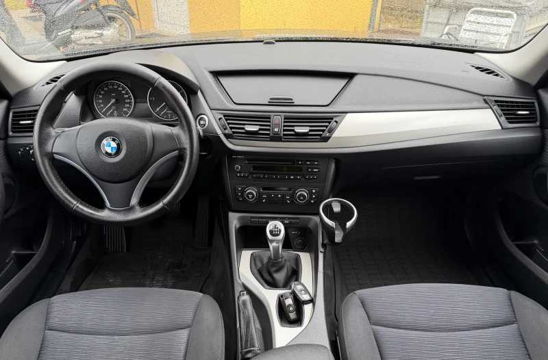BMW X1 2.0/143кс Сервизни документи, снимка 8 - Автомобили и джипове - 52407893