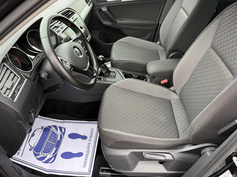VW Tiguan (KATO НОВА), снимка 11 - Автомобили и джипове - 52454515
