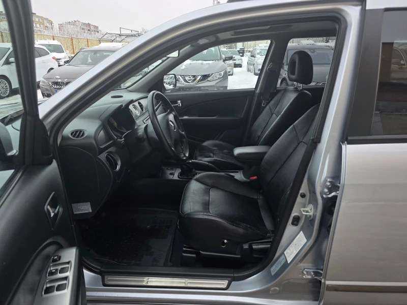 Mitsubishi Outlander 2.4I ПАНОРАМА ОБСЛУЖЕН, снимка 10 - Автомобили и джипове - 53357836