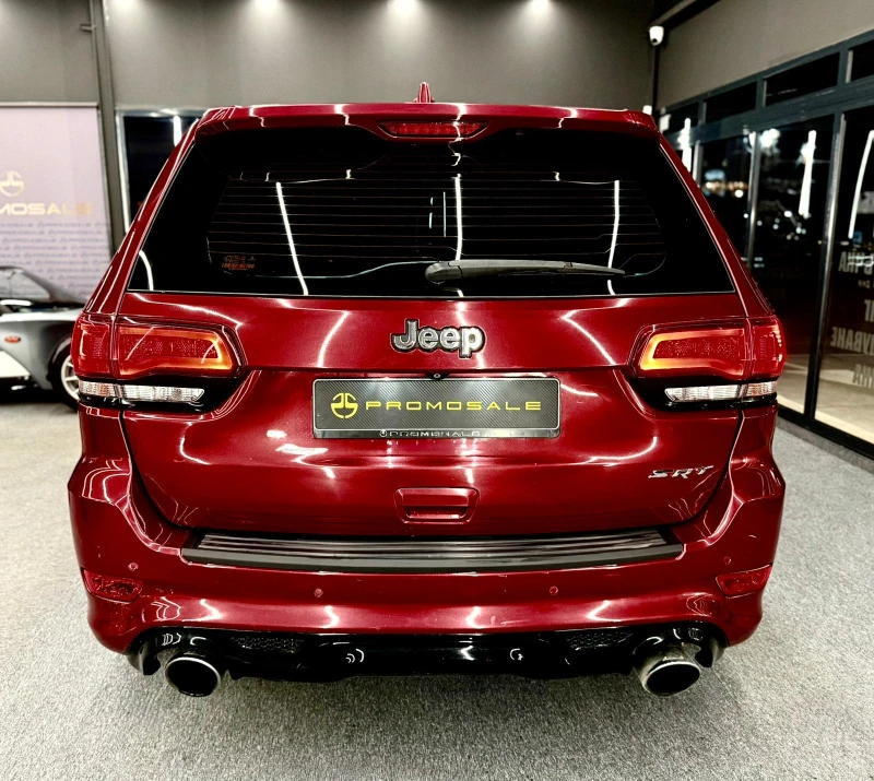 Jeep Grand cherokee SRT* V8 HEMI* Quadra-Trac* Панорама* Лизинг, снимка 5 - Автомобили и джипове - 53562094